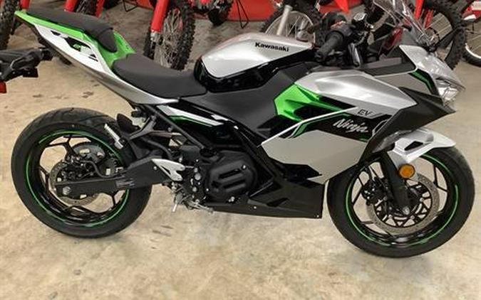 2024 Kawasaki Ninja e-1 ABS