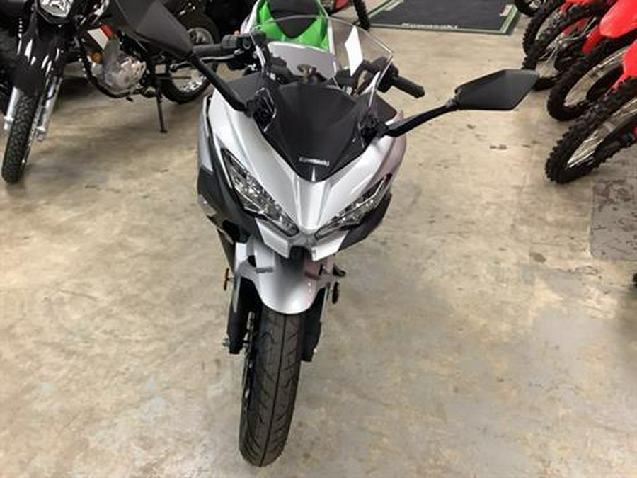 2024 Kawasaki Ninja e-1 ABS