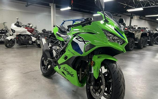 2026 Kawasaki Ninja® ZX™-4RR ABS