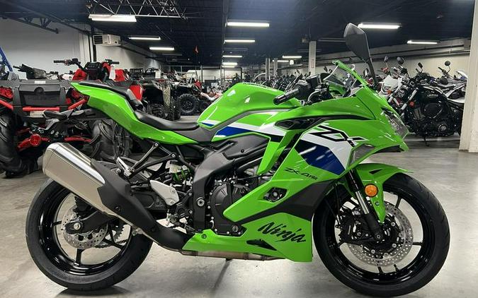 2026 Kawasaki Ninja® ZX™-4RR ABS