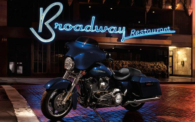 2012 Harley-Davidson® Street Glide Base