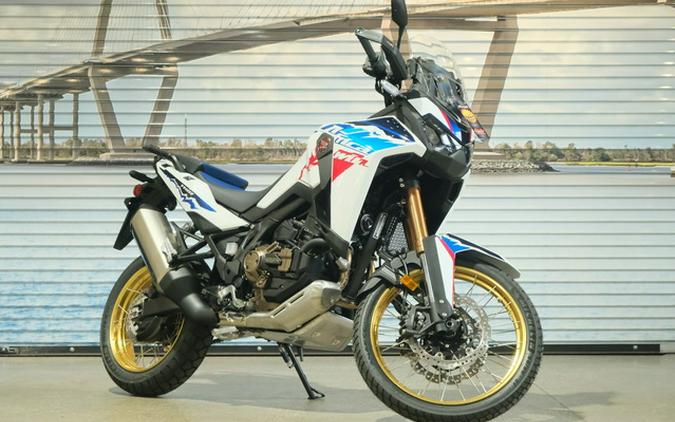 2026 Honda Africa Twin DCT