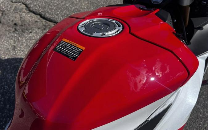 2026 Yamaha YZF R1 70Th Anniversary Edition
