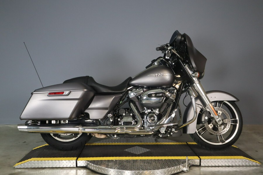 2017 Harley-Davidson Street Glide Special