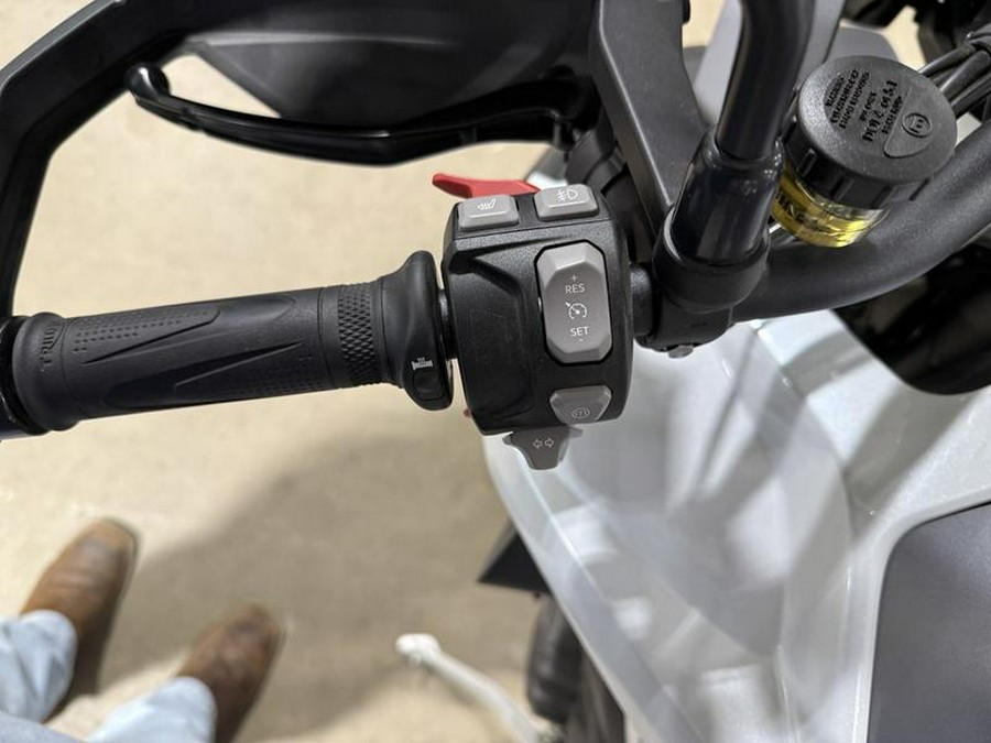 2025 Triumph Tiger 1200 GT Pro Snowdonia White