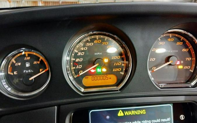 2025 Harley-Davidson® FLHTCUTG - Tri Glide® Ultra