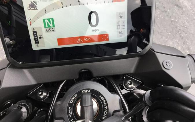 2025 Honda® CB750 Hornet