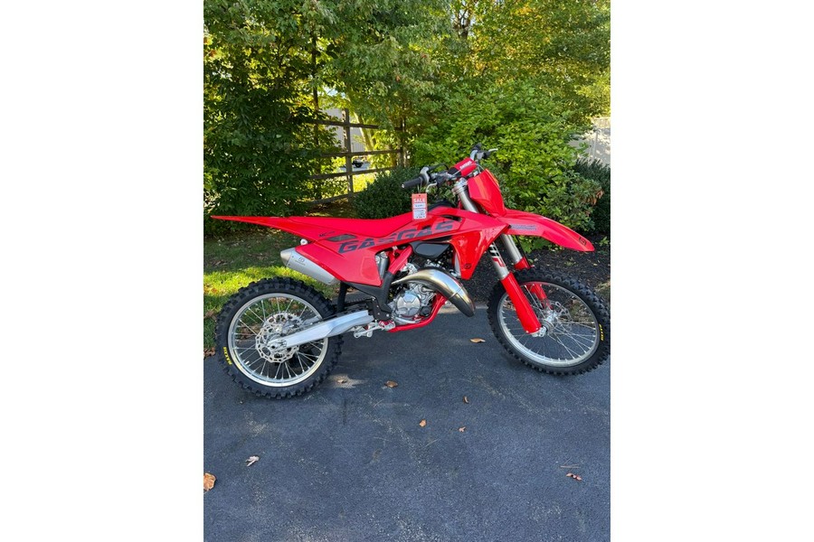 2025 GASGAS MC 125