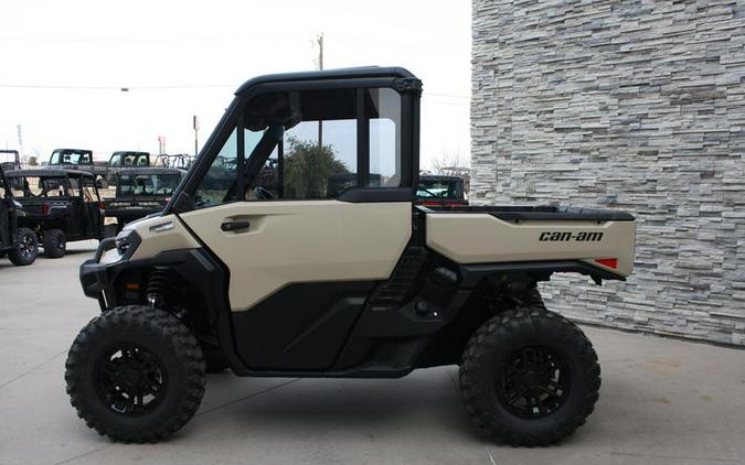 2026 Can-Am® Defender Limited HD11 Desert Tan & Carbon Black