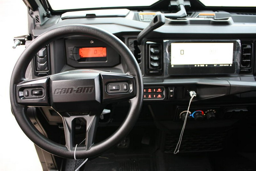 2026 Can-Am® Defender Limited HD11 Desert Tan & Carbon Black