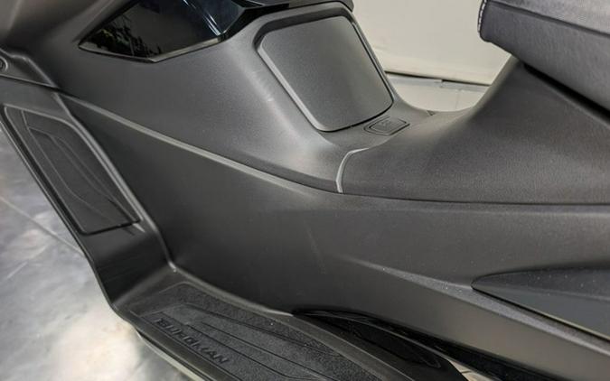 2027 Suzuki AN400AM7