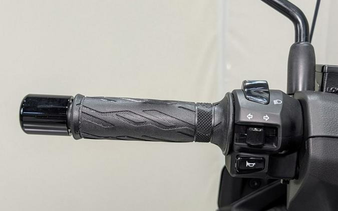 2027 Suzuki AN400AM7