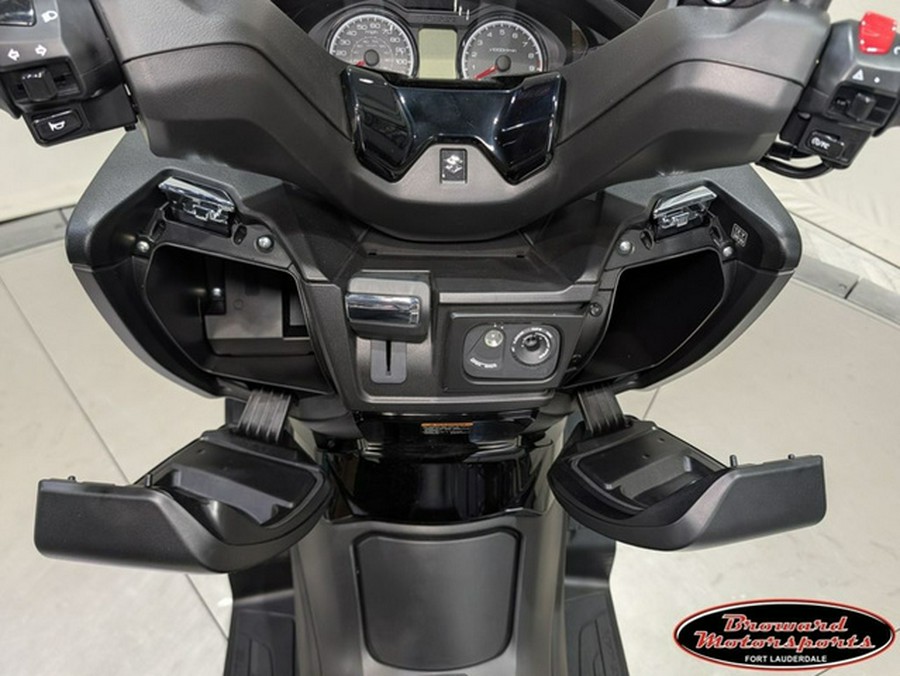 2027 Suzuki AN400AM7
