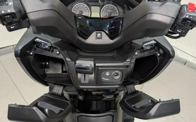 2027 Suzuki AN400AM7