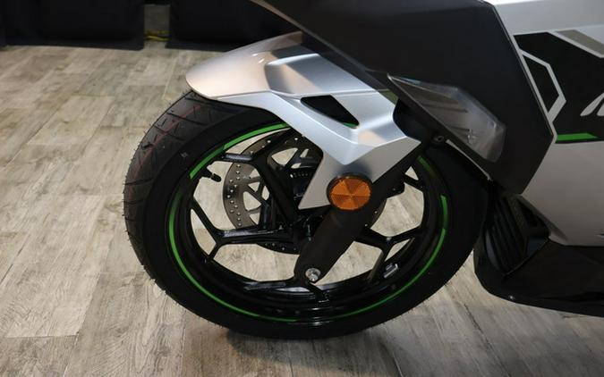 2024 Kawasaki Ninja e-1 ABS