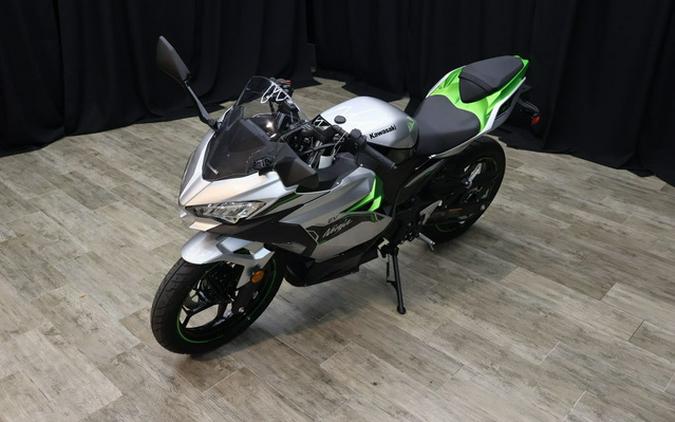 2024 Kawasaki Ninja e-1 ABS