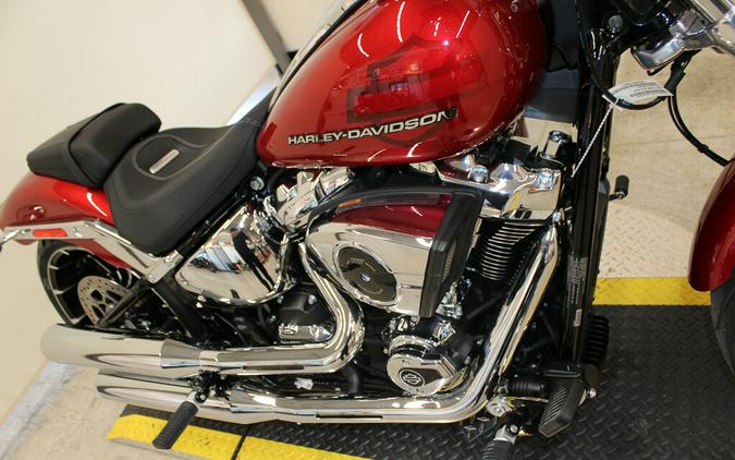 New 2025 Harley-Davidson Breakout Cruiser FXBR Motorcycle For Sale In Miami, Florida