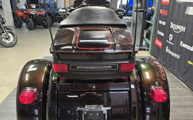 2011 Harley-Davidson® TRI GLIDE