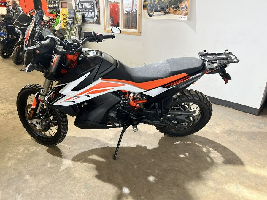 2020 KTM Adventure 790 R