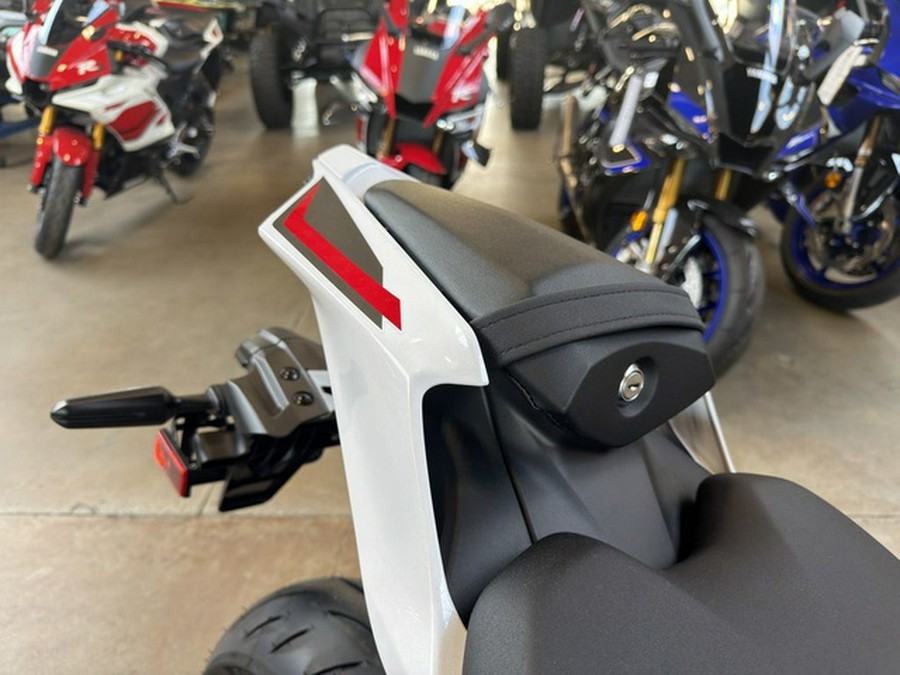 2026 Yamaha YZF-R7 70th Anniversary Edition