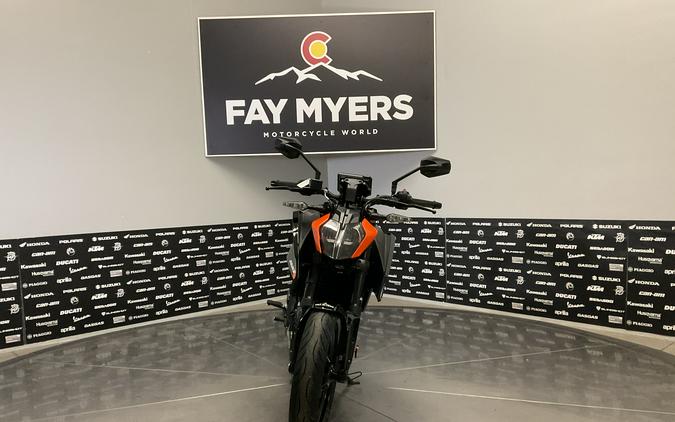 2026 KTM 250 DUKE - 42643M