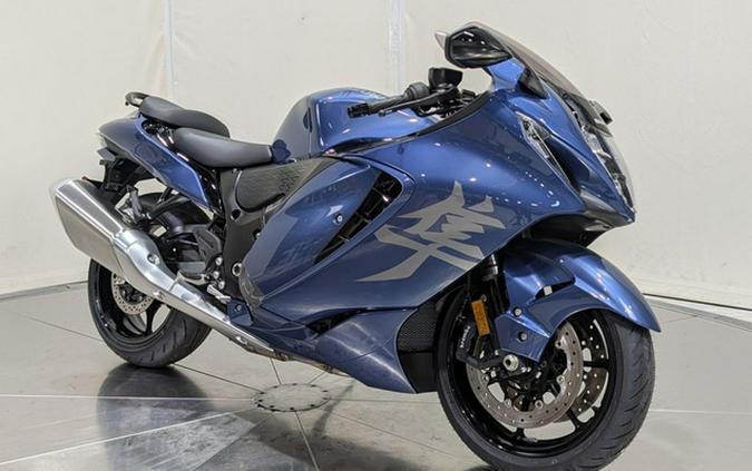 2027 Suzuki GSX1300RRM7