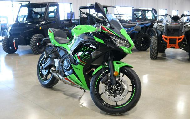 2024 Kawasaki Ninja 650 KRT Edition ABS