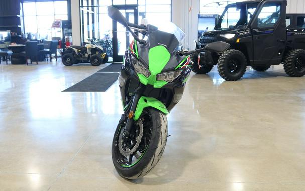 2024 Kawasaki Ninja 650 KRT Edition ABS