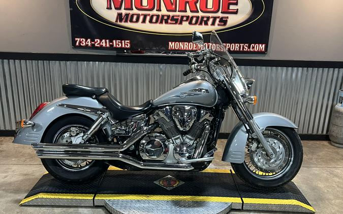 2005 VTX1300S - Honda
