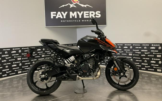 2026 KTM 250 DUKE - 42641M