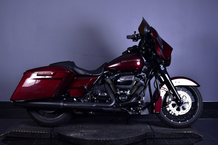 2018 Harley-Davidson Street Glide Special