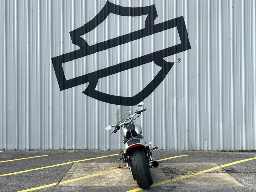 2013 Harley-Davidson® V-Rod Muscle® White Hot Denim