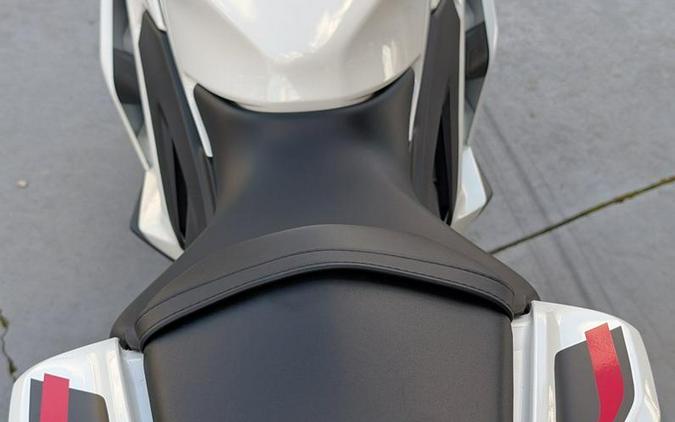 2026 Yamaha YZF-R3 70th Anniversary Edition