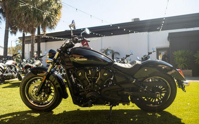 2025 Indian SCOUT CLASSIC SIXTY