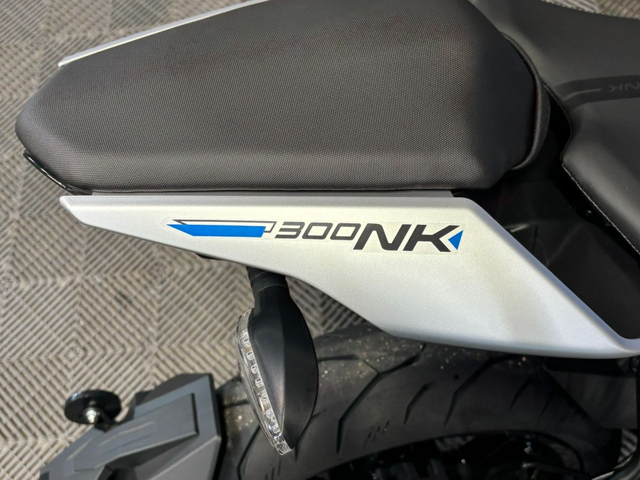 2026 CFMOTO 300NK