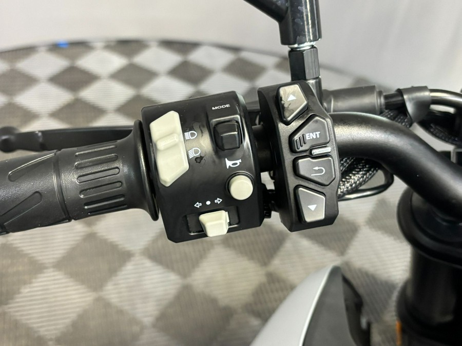 2026 CFMOTO 300NK