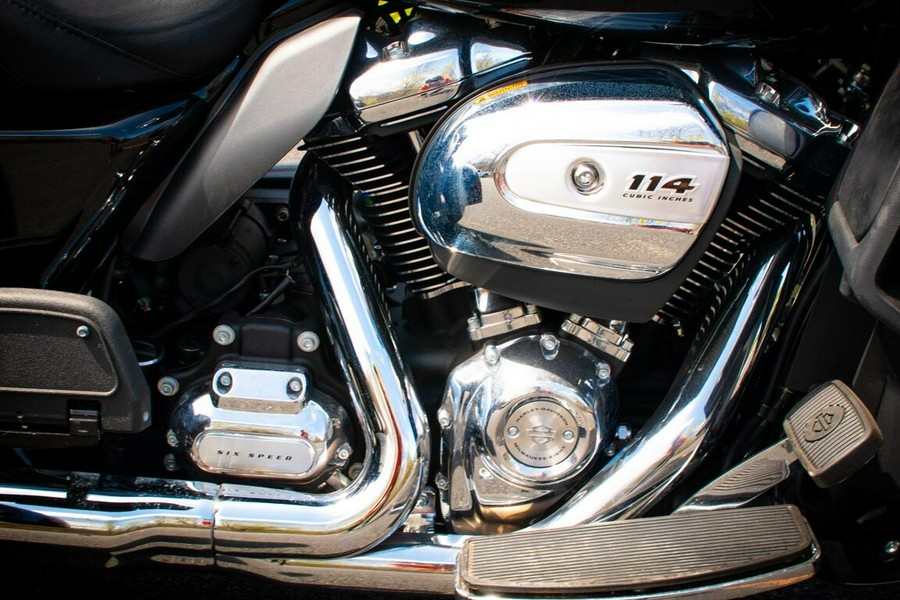 2023 Harley-Davidson Tri Glide Ultra FLHTCUTG