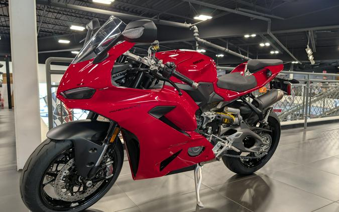 2026 Ducati PANIGALE V2