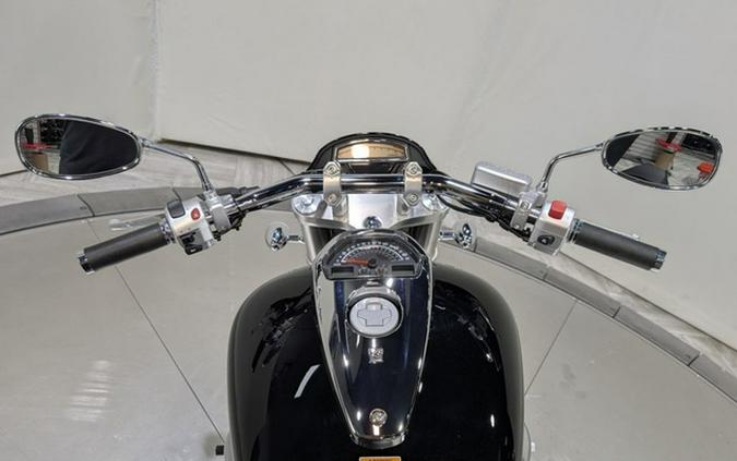 2025 Suzuki Boulevard M109R