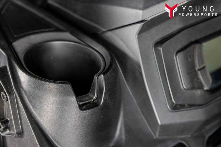 2024 Can-Am Defender MAX XT HD9