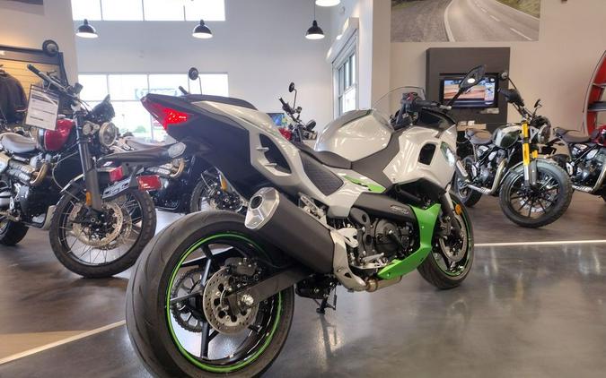 2024 Kawasaki Ninja® 7 Hybrid ABS