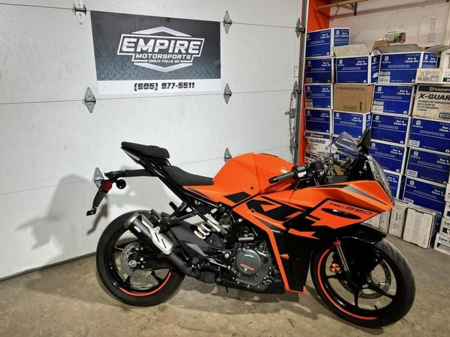 2022 KTM RC 390