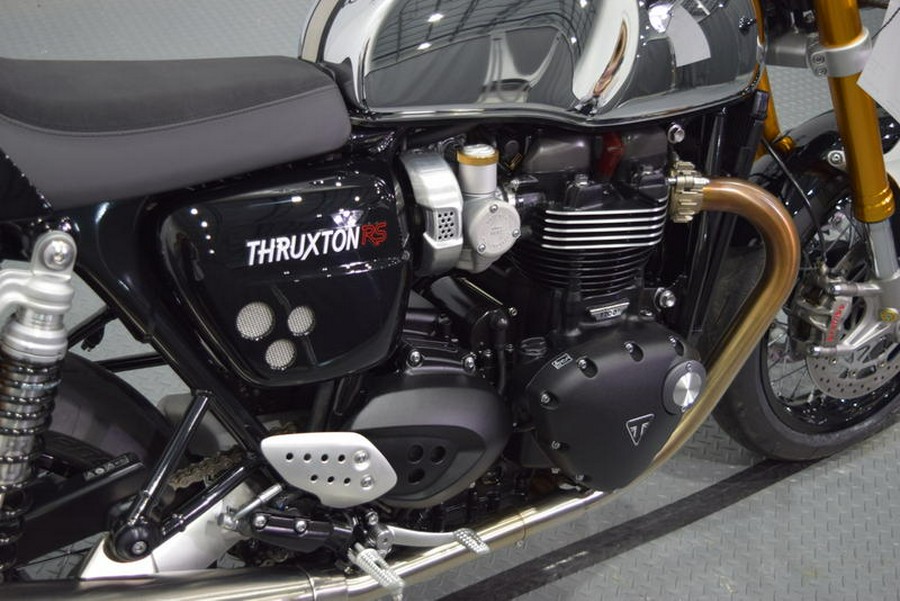 2023 Triumph Thruxton RS Jet Black / Silver Ice