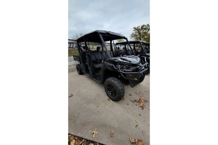 2025 Can-Am Defender MAX DPS HD9