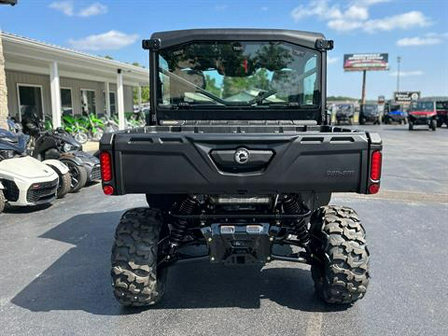 2026 Can-Am Defender DPS CAB