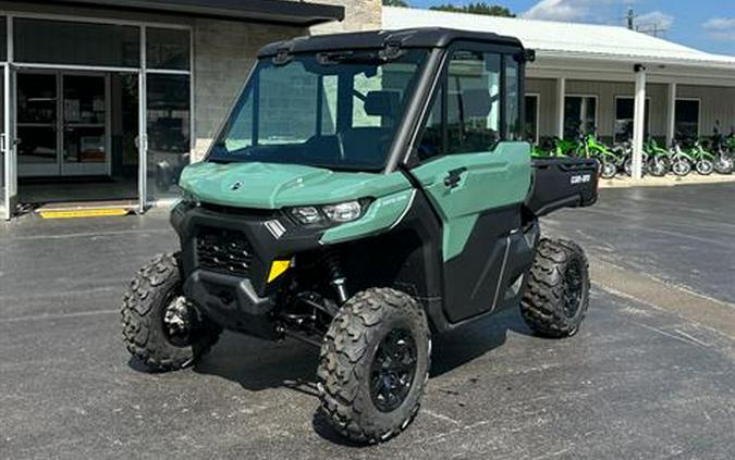 2026 Can-Am Defender DPS CAB