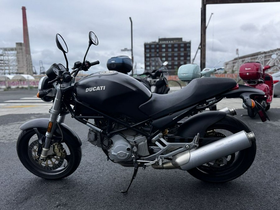 2002 Ducati MONSTER 620