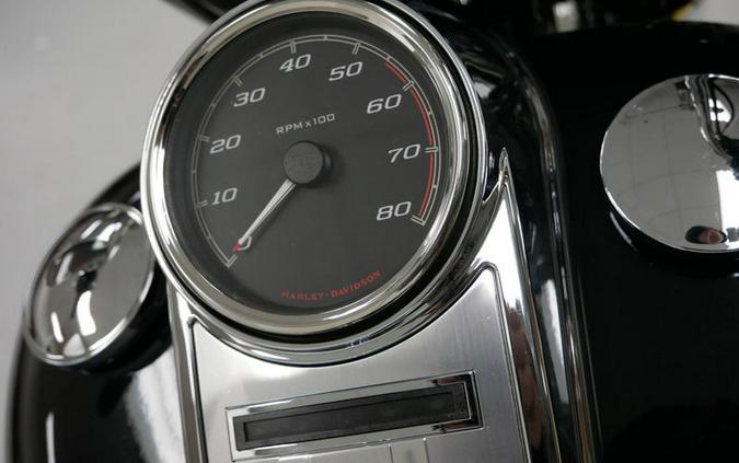 2023 Harley-Davidson® FLHP