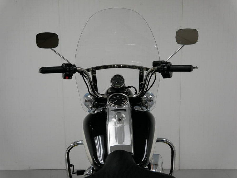 2023 Harley-Davidson® FLHP