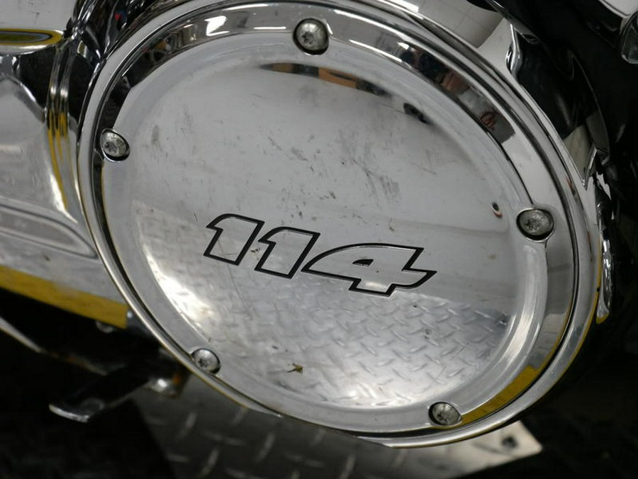 2023 Harley-Davidson® FLHP